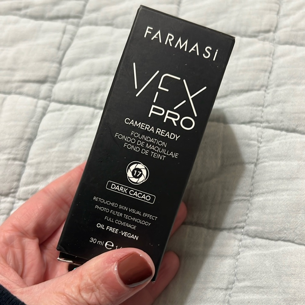 Farmasi vfx foundation